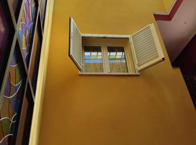 En